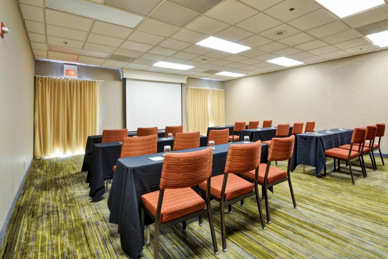 Courtyard Dallas Medical Market Center Εξωτερικό φωτογραφία