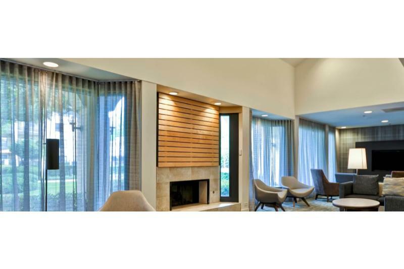 Courtyard Dallas Medical Market Center Εξωτερικό φωτογραφία